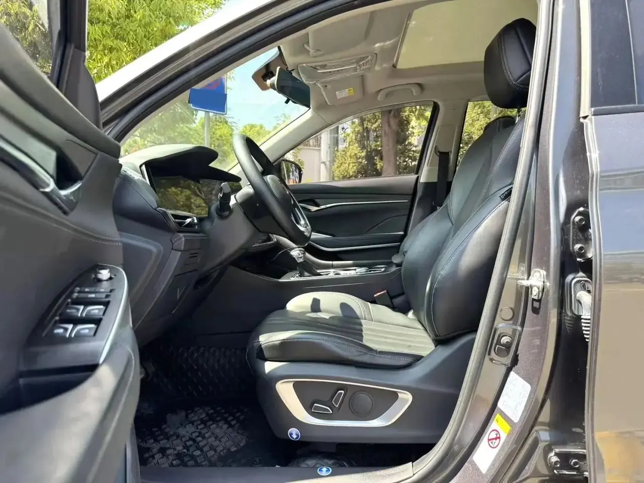 ChangAn CS75 PLUS 2021 1.5T Auto Luxury Model 5