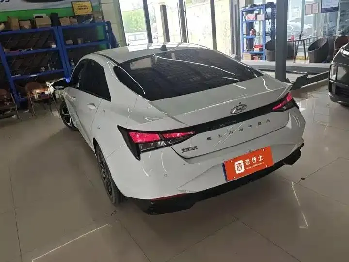 Elantra 2022 1.5L CVT GLX Elite Edition 3