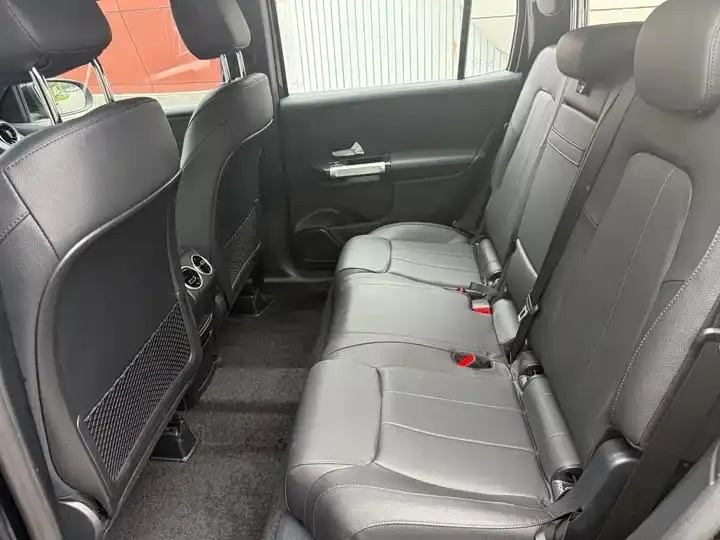 Mercedes Benz GLB 2024 model modified GLB 200 dynamic model 13