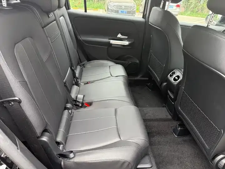 Mercedes Benz GLB 2024 model modified GLB 200 dynamic model 14