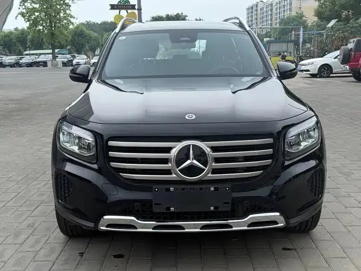 Mercedes Benz GLB 2024 model modified GLB 200 dynamic model 2