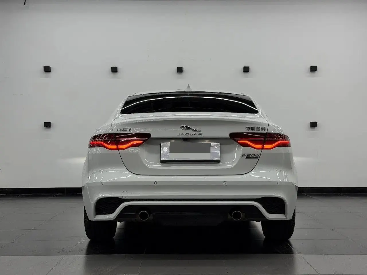 Jaguar XEL 2021 2.0T 200PS R-DYNAMIC Youth Sports Edition 10