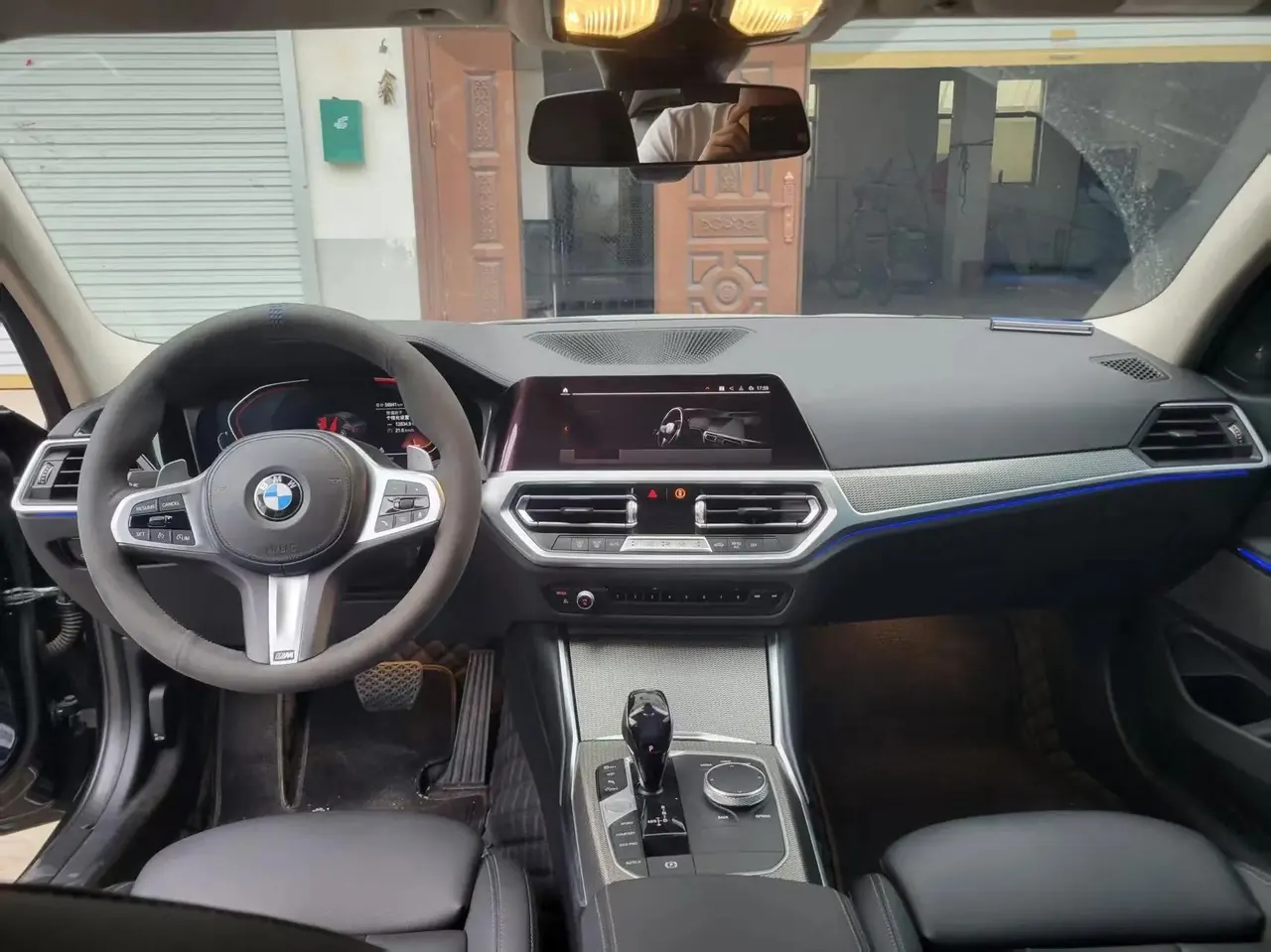 BMW 3 Series 2021 325Li M Sports Night Suit 3