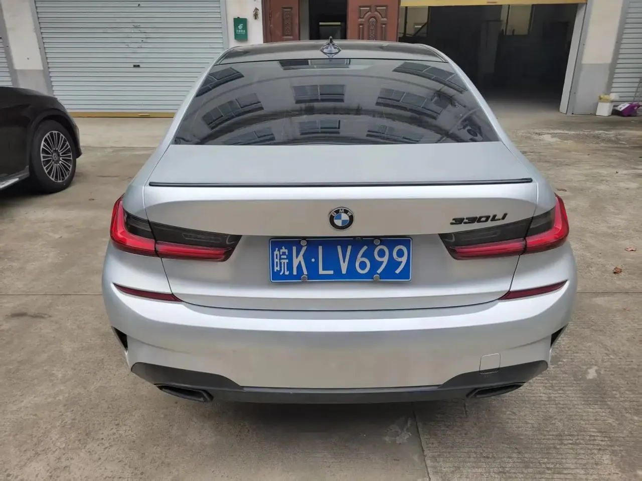 BMW 3 Series 2021 325Li M Sports Night Suit 9