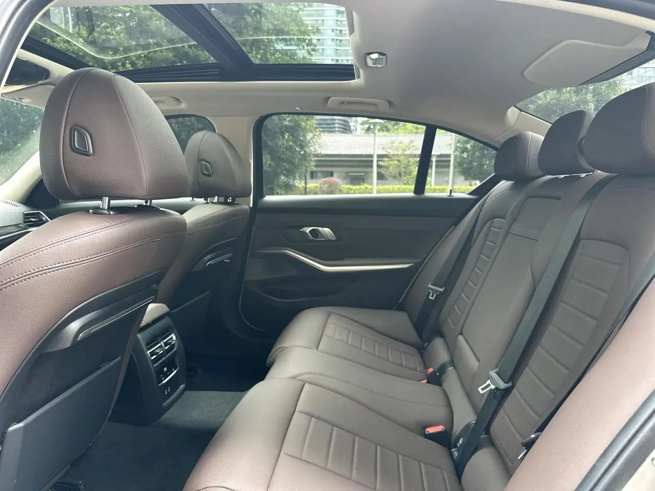 BMW 3 Series 2020 Change 325Li M Sports Suit 5