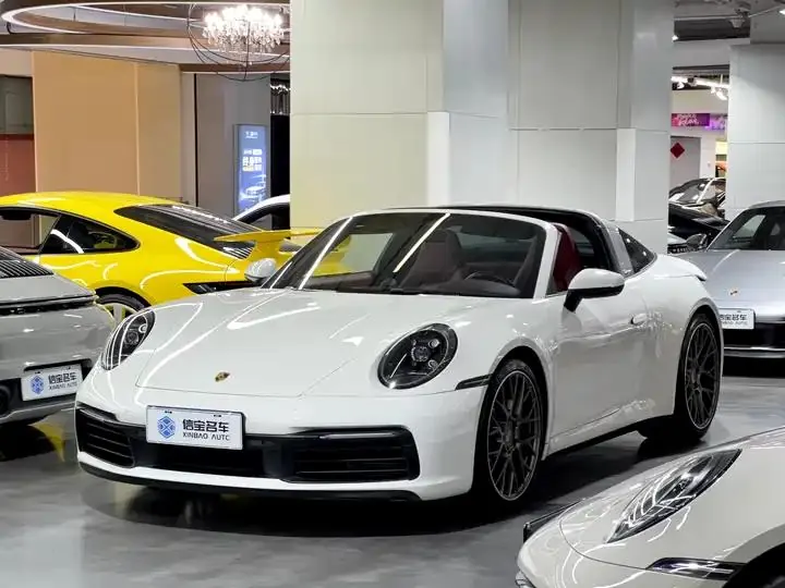 Porsche 911 2023 Targa 4 3.0T - View 1