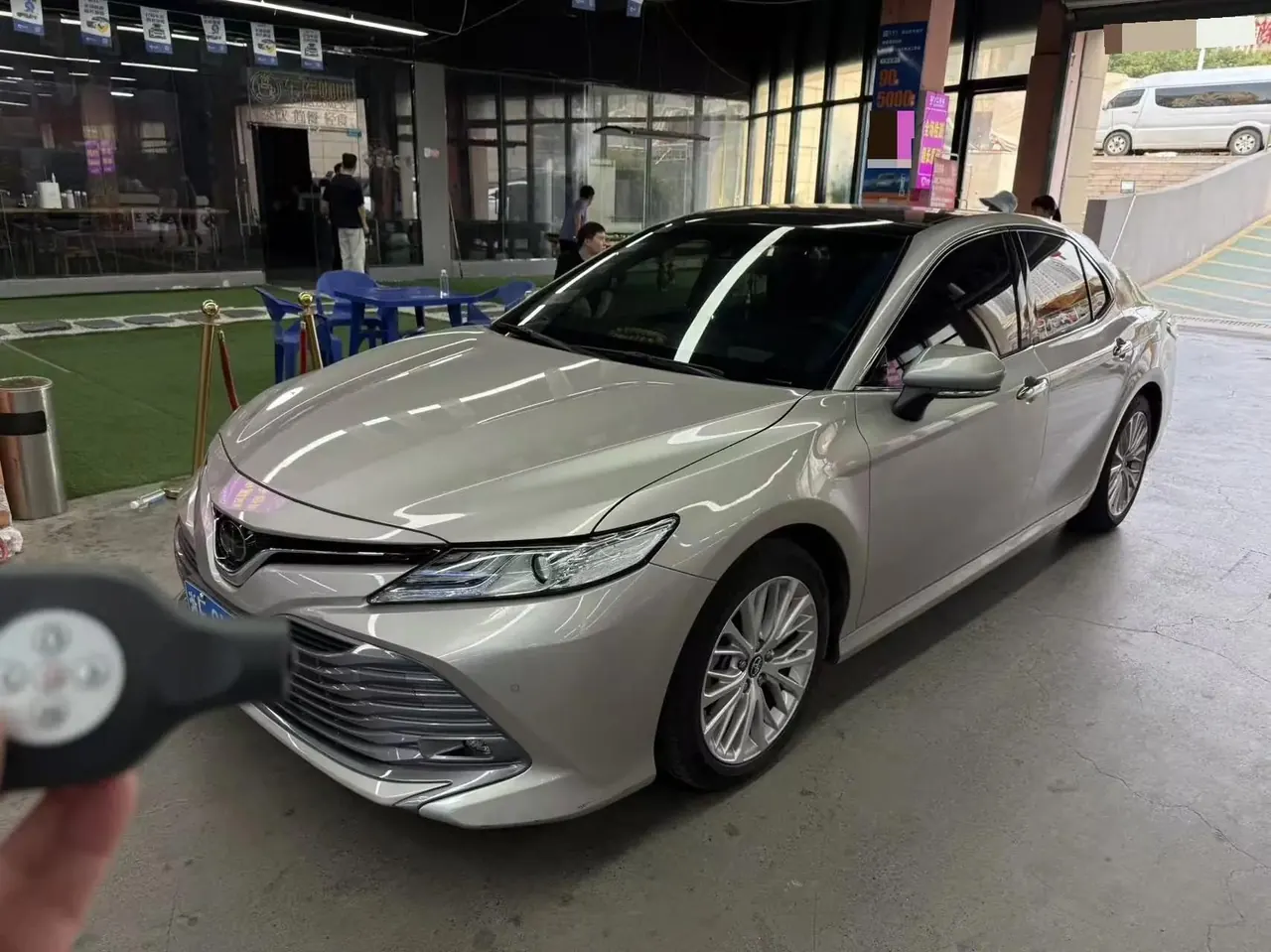 Camry 2019 facelift 2.5G Deluxe Edition - View 1