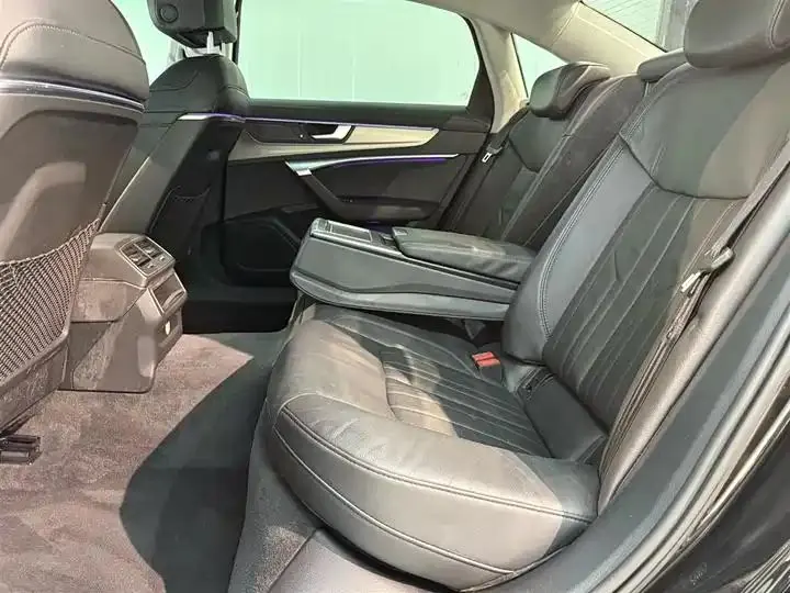 Audi A6L 2020 40 TFSI Deluxe Dynamic 5