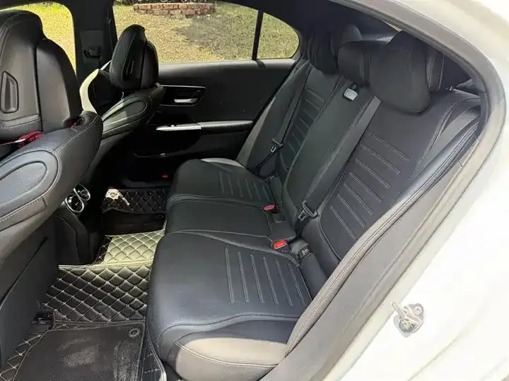 Mercedes Benz Class C 2022 to C 260 L Sports Edition 10