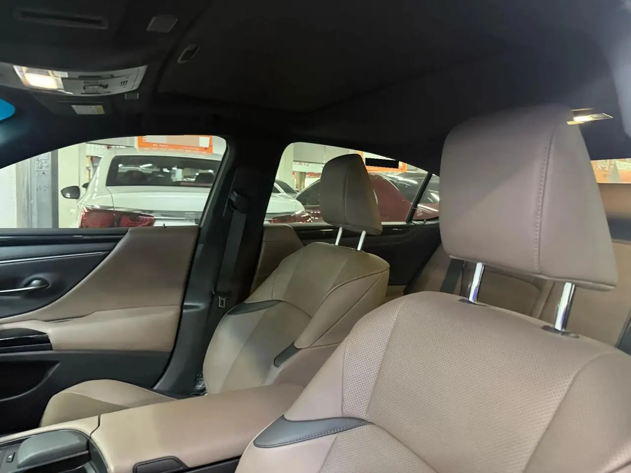 Lexus ES 2022 200 Executive Edition 4