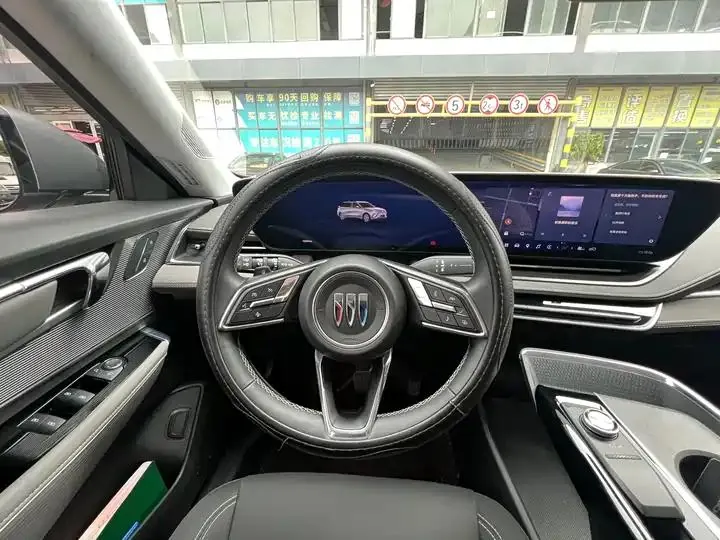 Buick E5 2023 Pioneer Edition 12