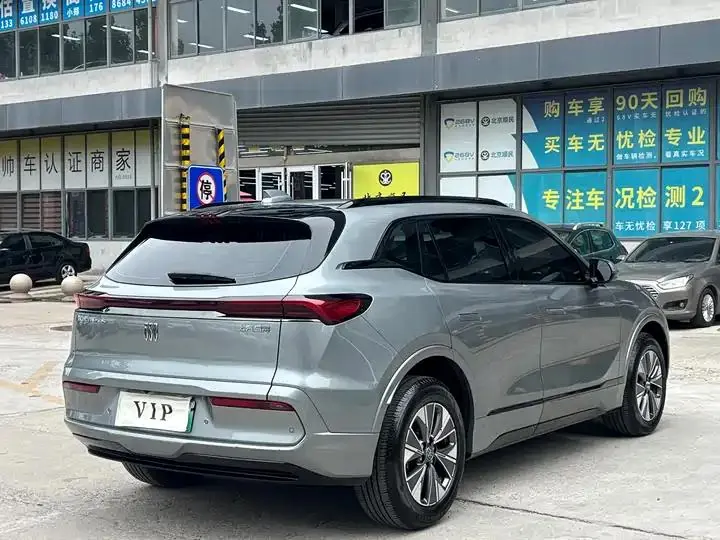 Buick E5 2023 Pioneer Edition 4