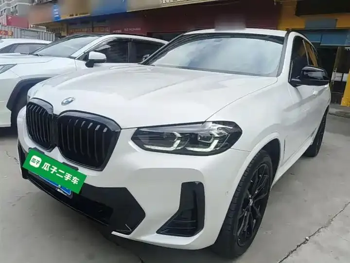 BMW X3 2023 facelift xDrive30i exclusive M obsidian night suit 2