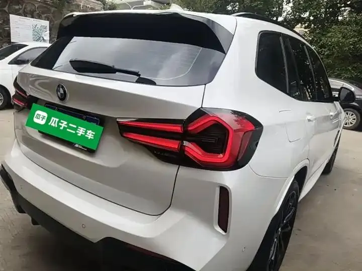 BMW X3 2023 facelift xDrive30i exclusive M obsidian night suit 7