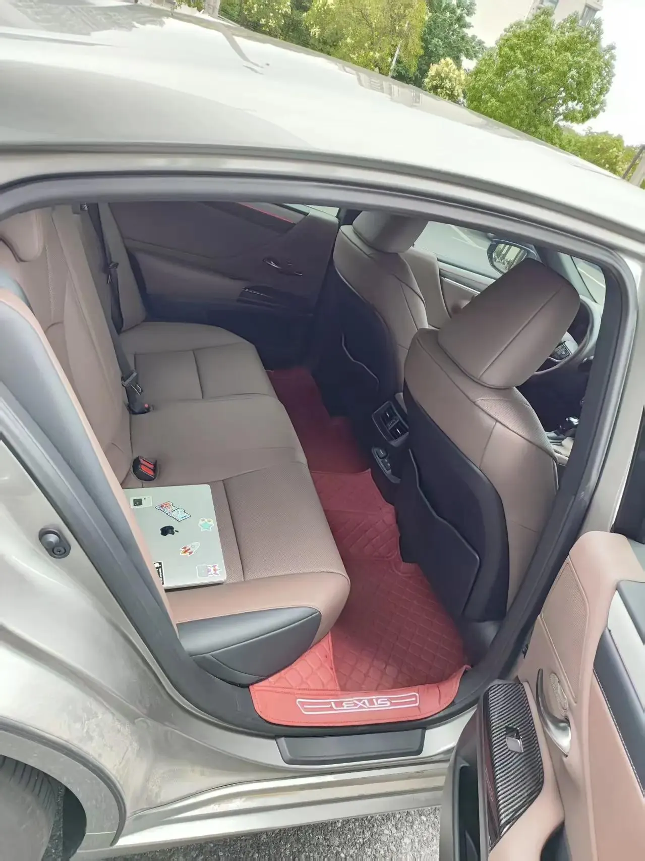Lexus ES (Imported) 2025 ES200 2.0 CVT Prestige Edition Automatic 2