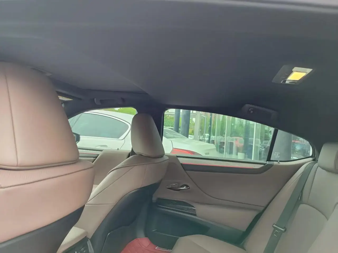 Lexus ES (Imported) 2025 ES200 2.0 CVT Prestige Edition Automatic 4