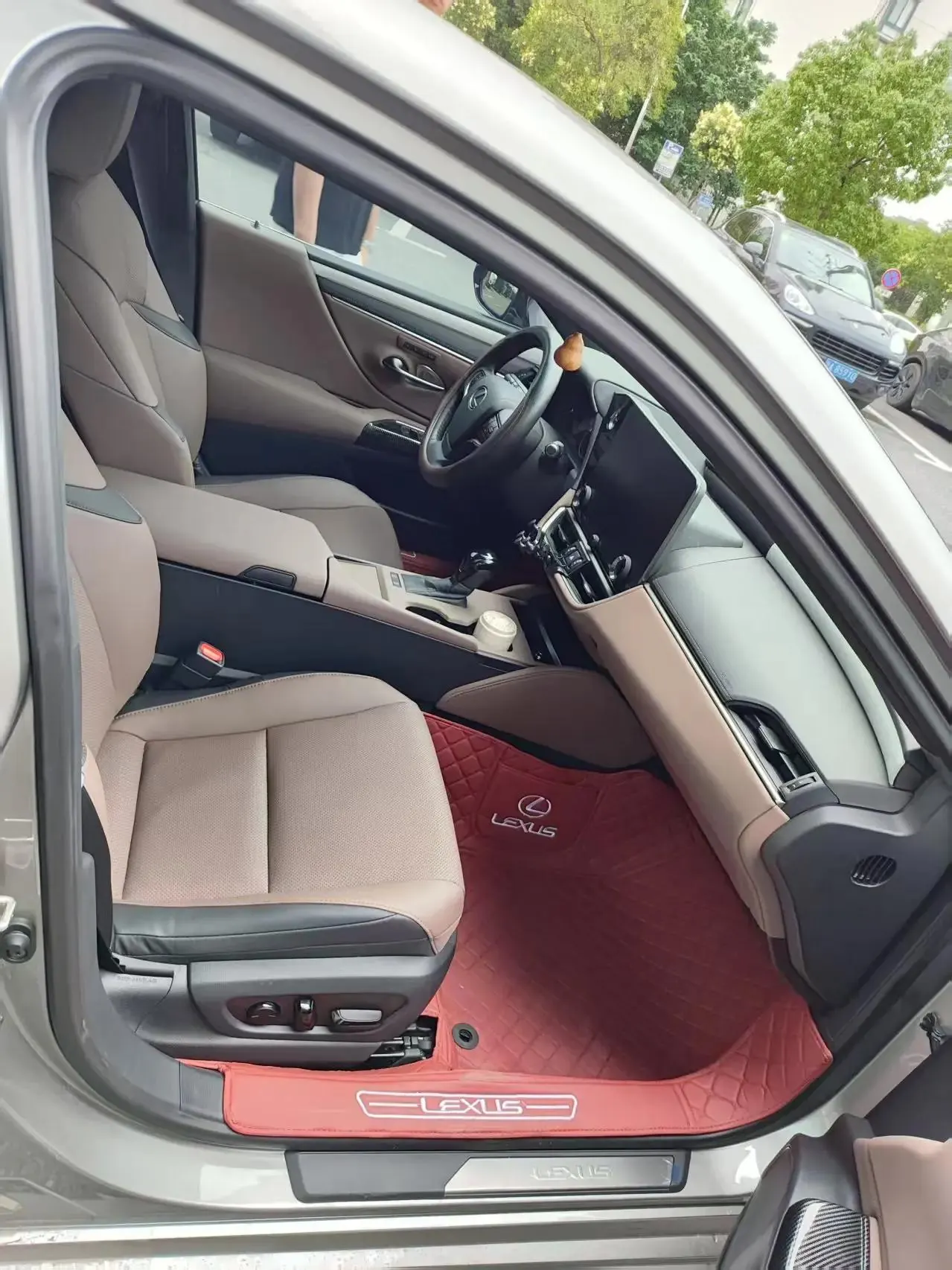Lexus ES (Imported) 2025 ES200 2.0 CVT Prestige Edition Automatic 6