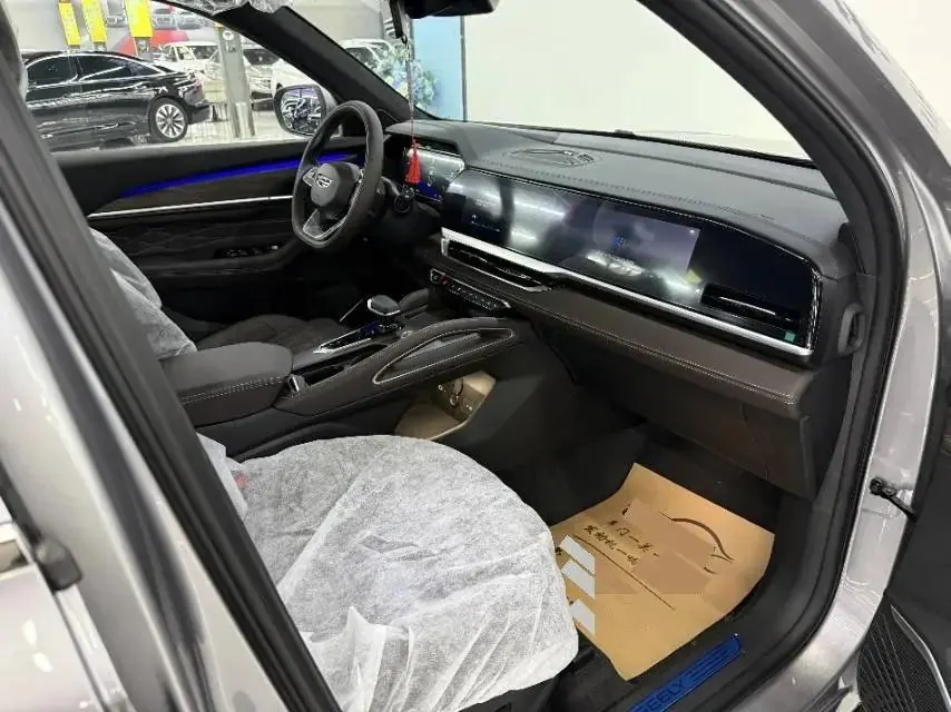 Geely 2025 XingyueL (Monjaro) 2.0TD Xingyun Edition Automatic 7