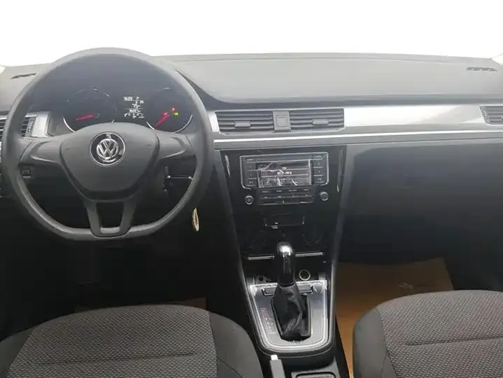 Bora 2019 to Bora Legend 1.5L Auto Fashion Country VI 12