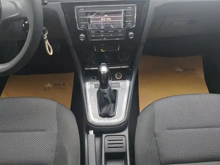 Bora 2019 to Bora Legend 1.5L Auto Fashion Country VI 16
