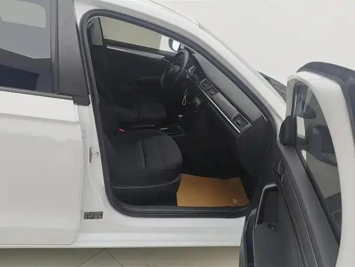 Bora 2019 to Bora Legend 1.5L Auto Fashion Country VI 8