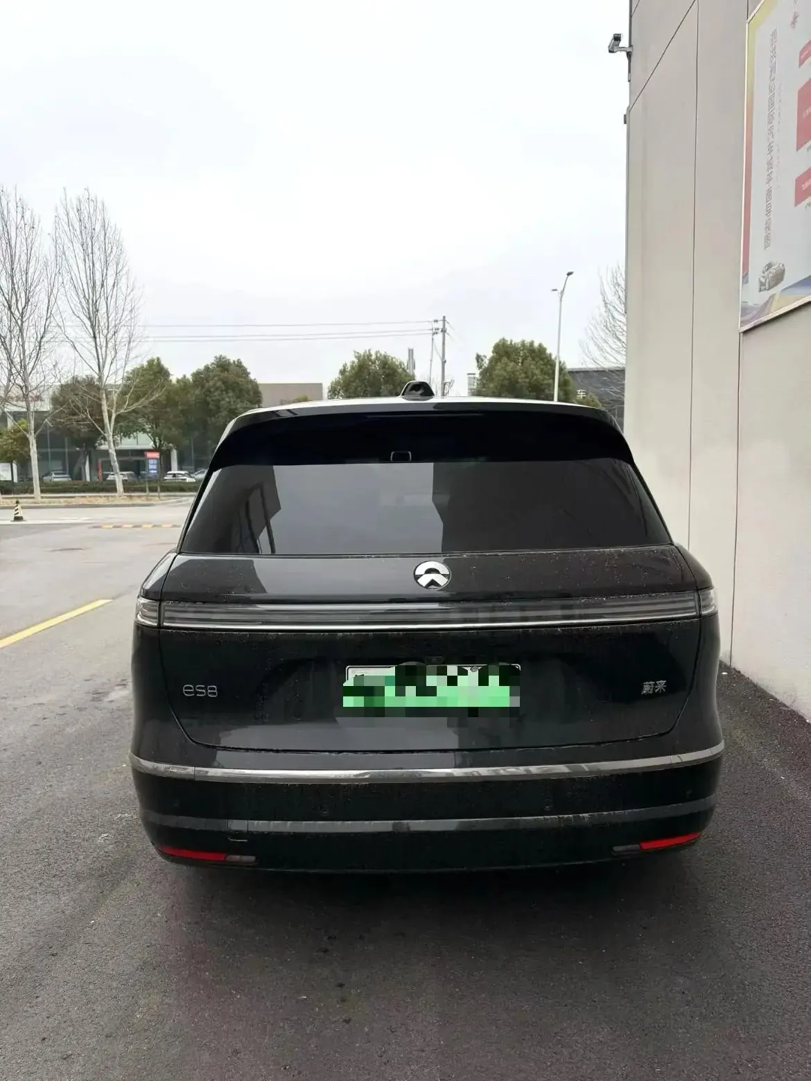 NIO 2026 ES8 6‑Seater Executive Luxury Edition Automatic Transmission 3