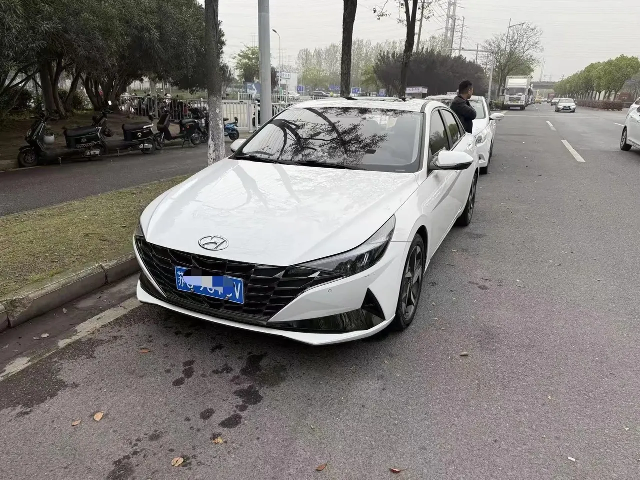 Elantra 2021 1.5L CVT GLX Elite Edition - View 1