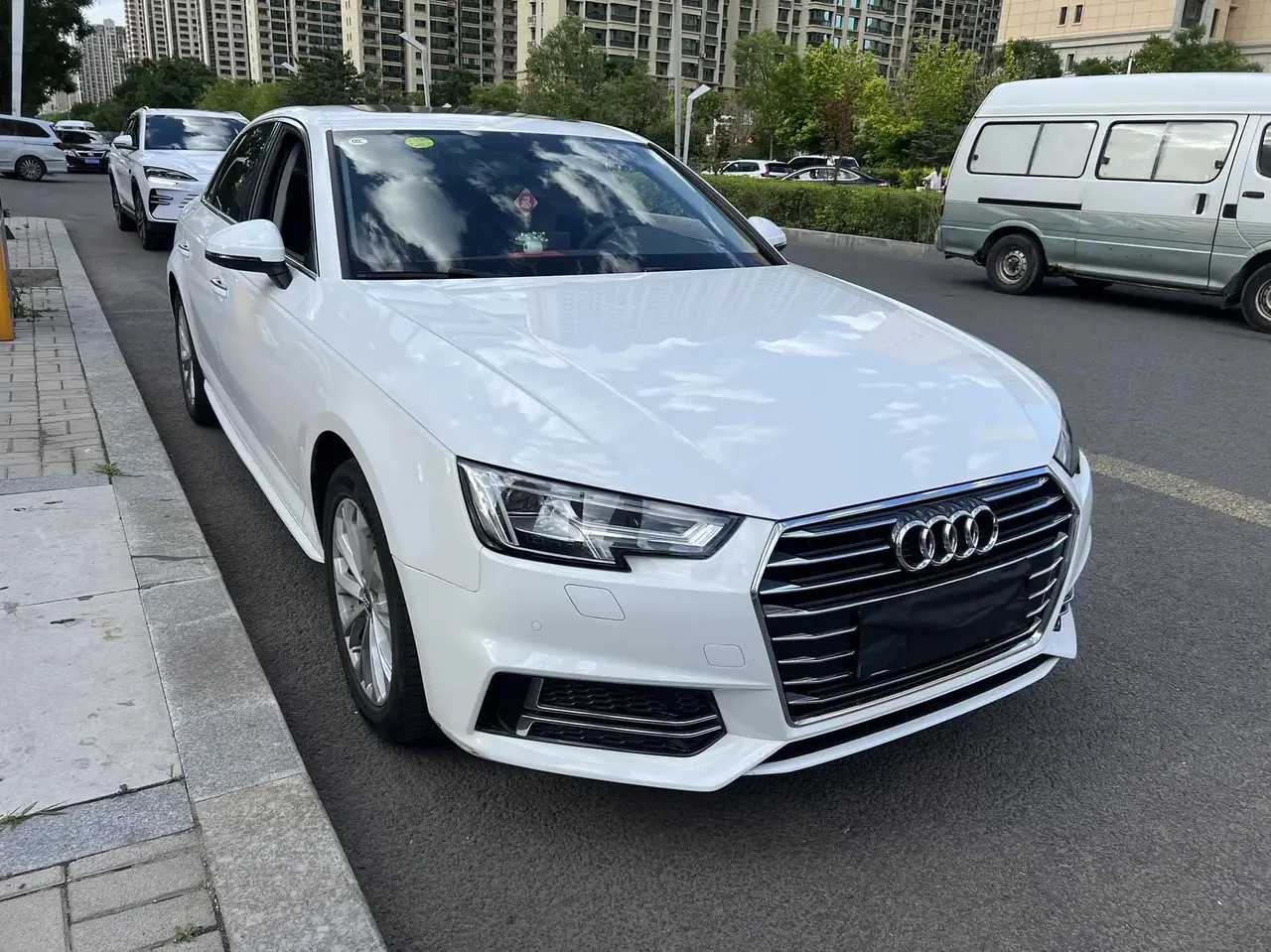 Audi A4L 2019, 40 TFSI Entry‑Level, China VI 3