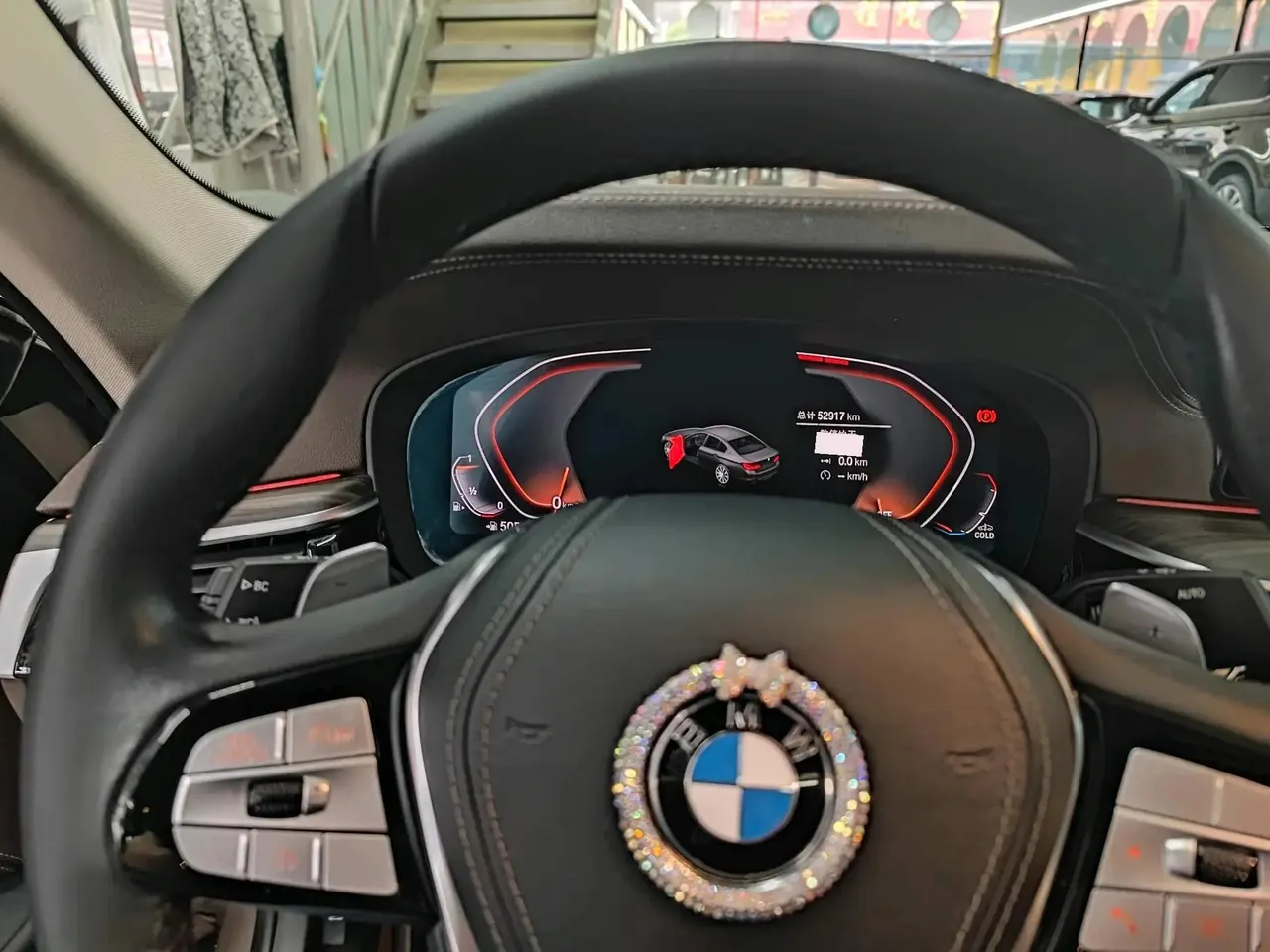 BMW 5 Series 2020 530Li Leading Luxury Suit 3