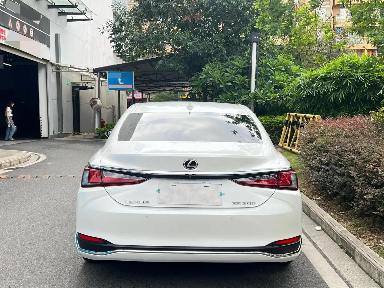 Lexus ES 2021 200 Excellence Edition 5
