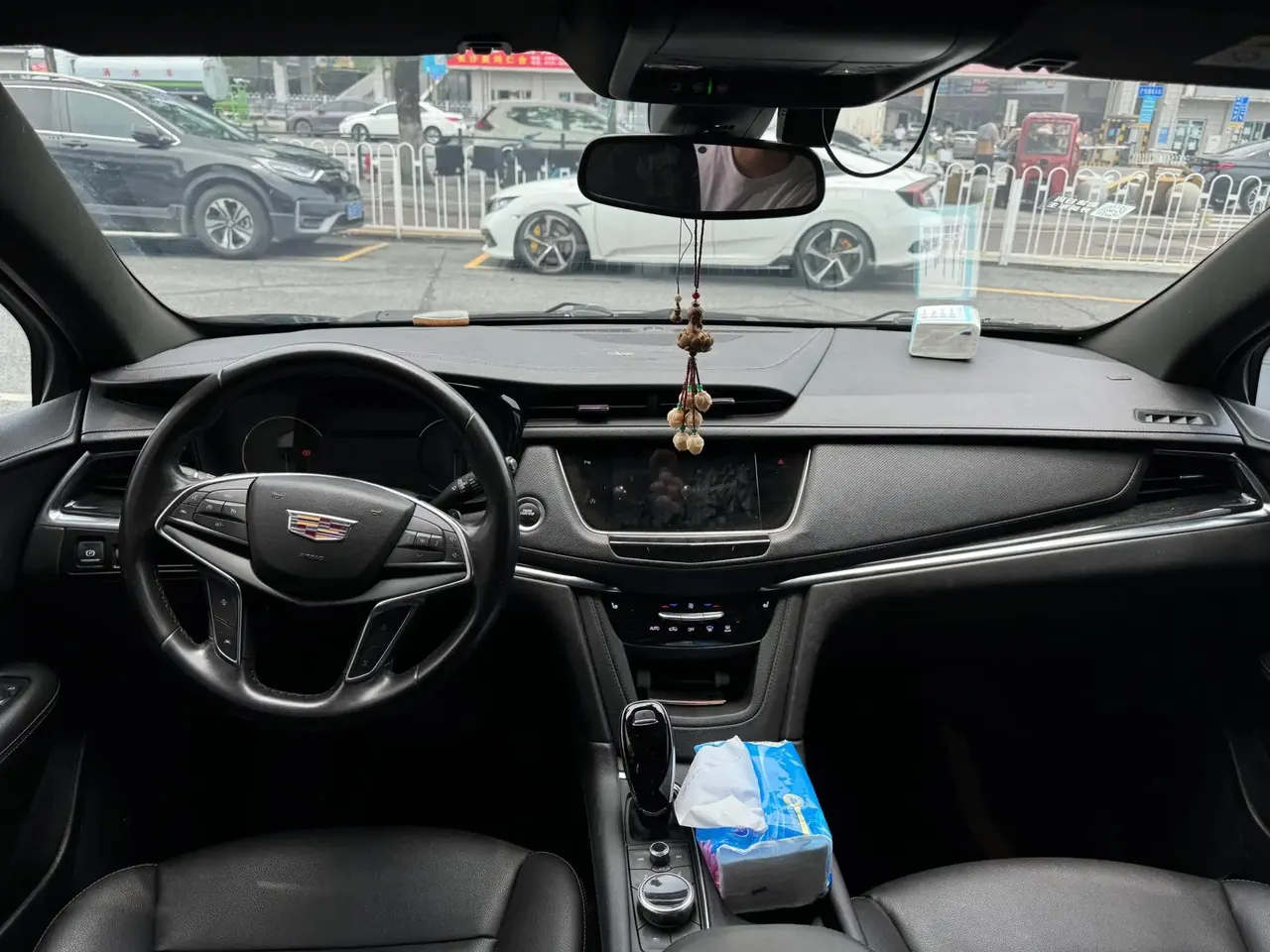 Cadillac XT5 2022 model 2.0T two-wheel-drive luxury version 8