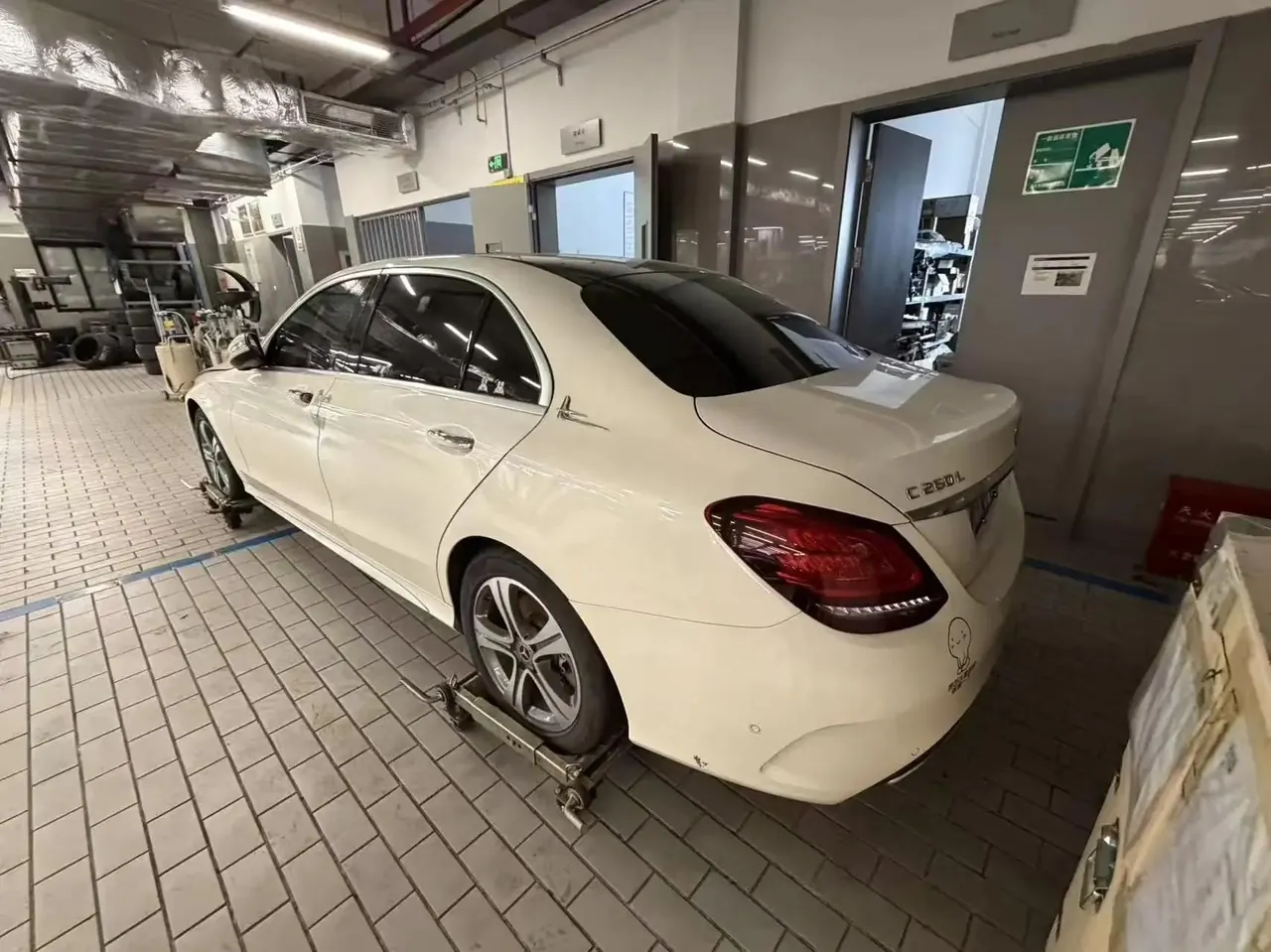 Mercedes Benz Class C 2020 C 260 L Sports Edition 4