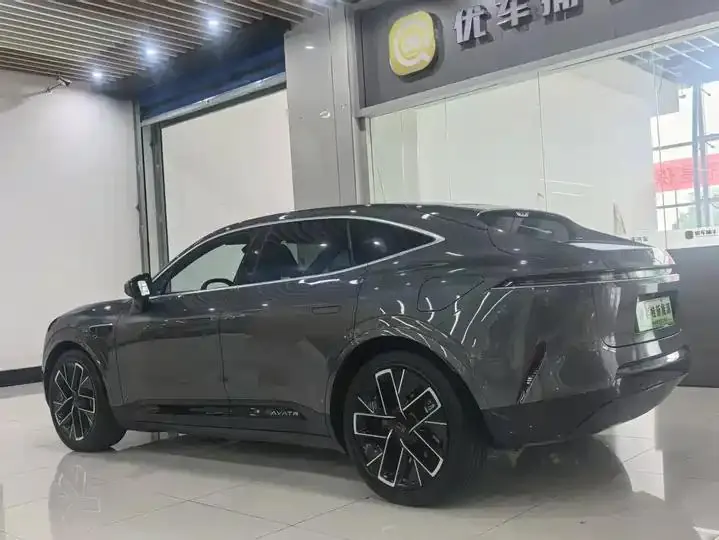 Avatr 11 2023 Hongmeng 90-degree Rear Drive Edition 6