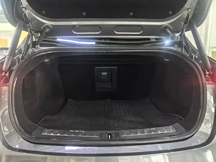 Avatr 11 2023 Hongmeng 90-degree Rear Drive Edition 8