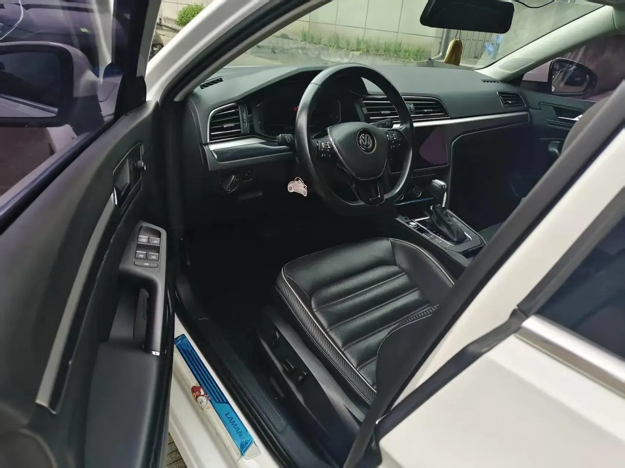 Ling Du 2021 280TSI DSG Deluxe Phantom Edition 5