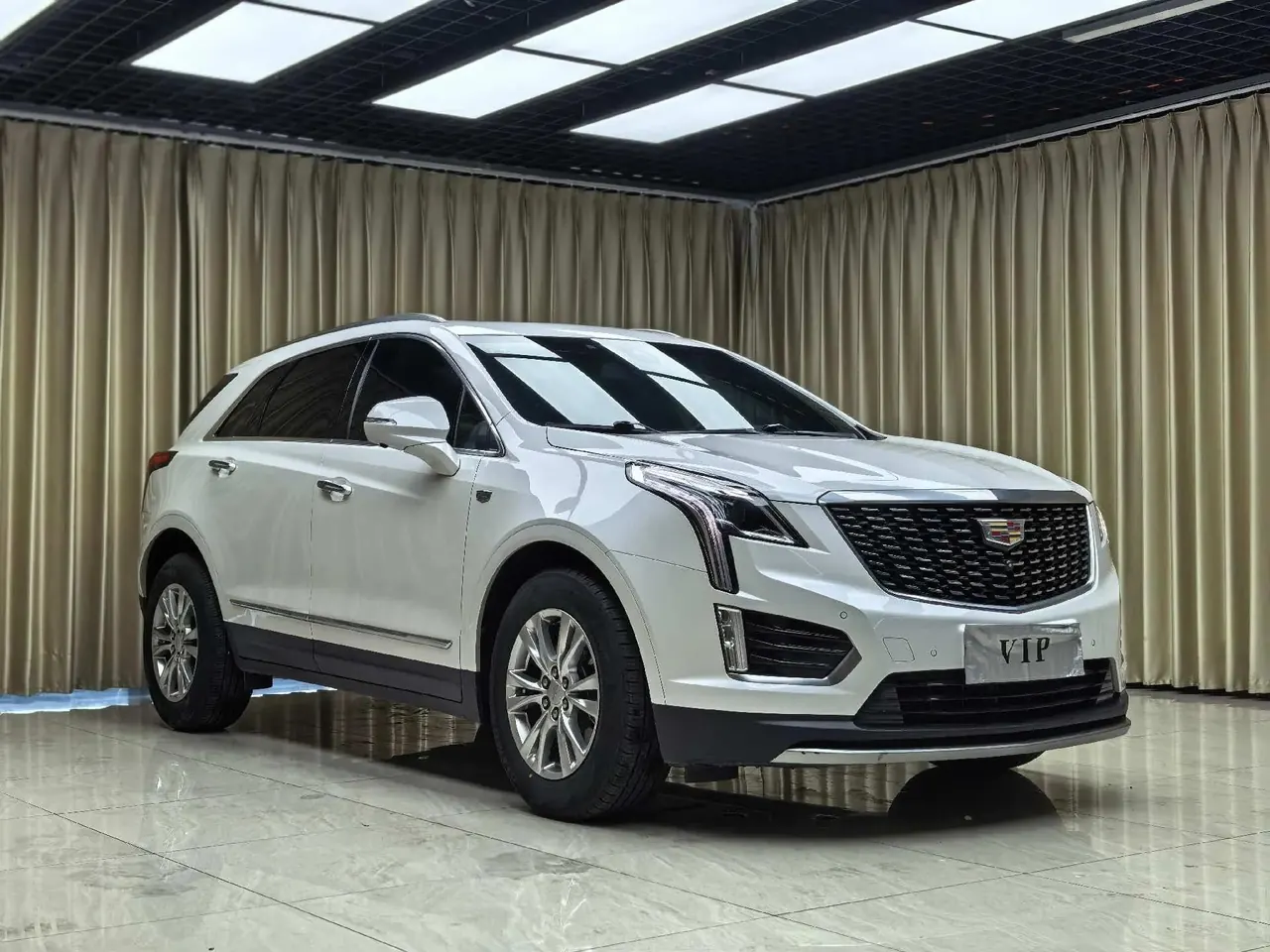 Cadillac XT5 2021 2.0T 4-wheel drive luxury model 3