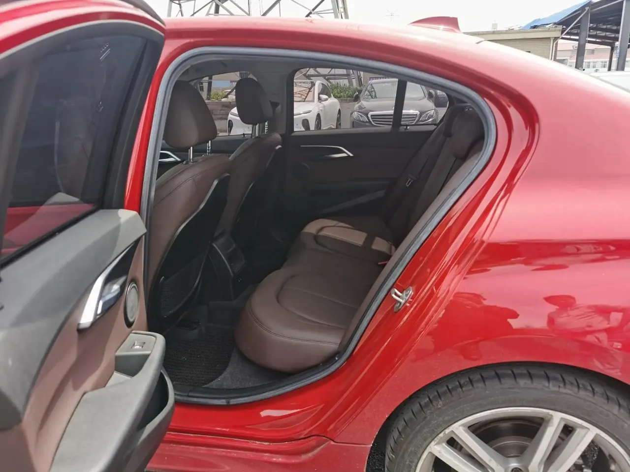 BMW 1 Series 2020 125i Leading M Sports Suit 4