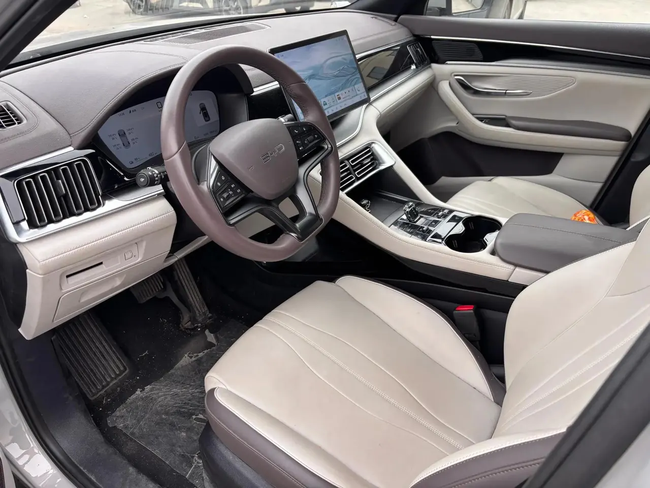 BYD Song PLUS New Energy 2025 Song PLUS EV 520km Luxury Automatic Gear 4