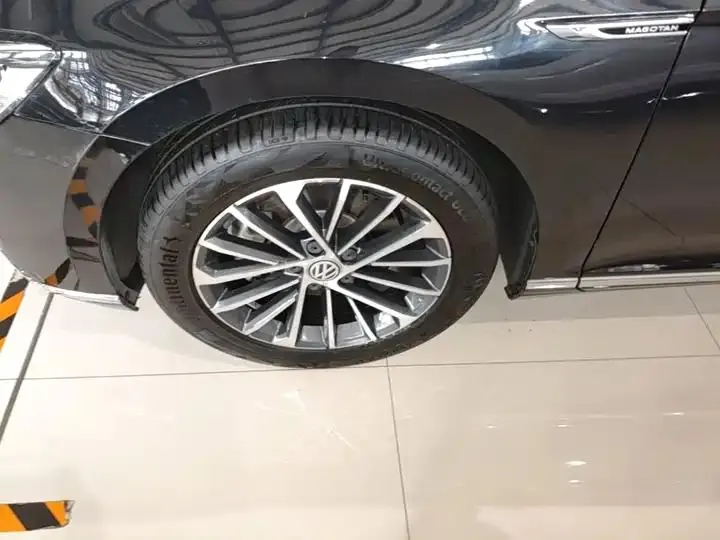 Magotan 2020 330TSI DSG Luxury Edition 23