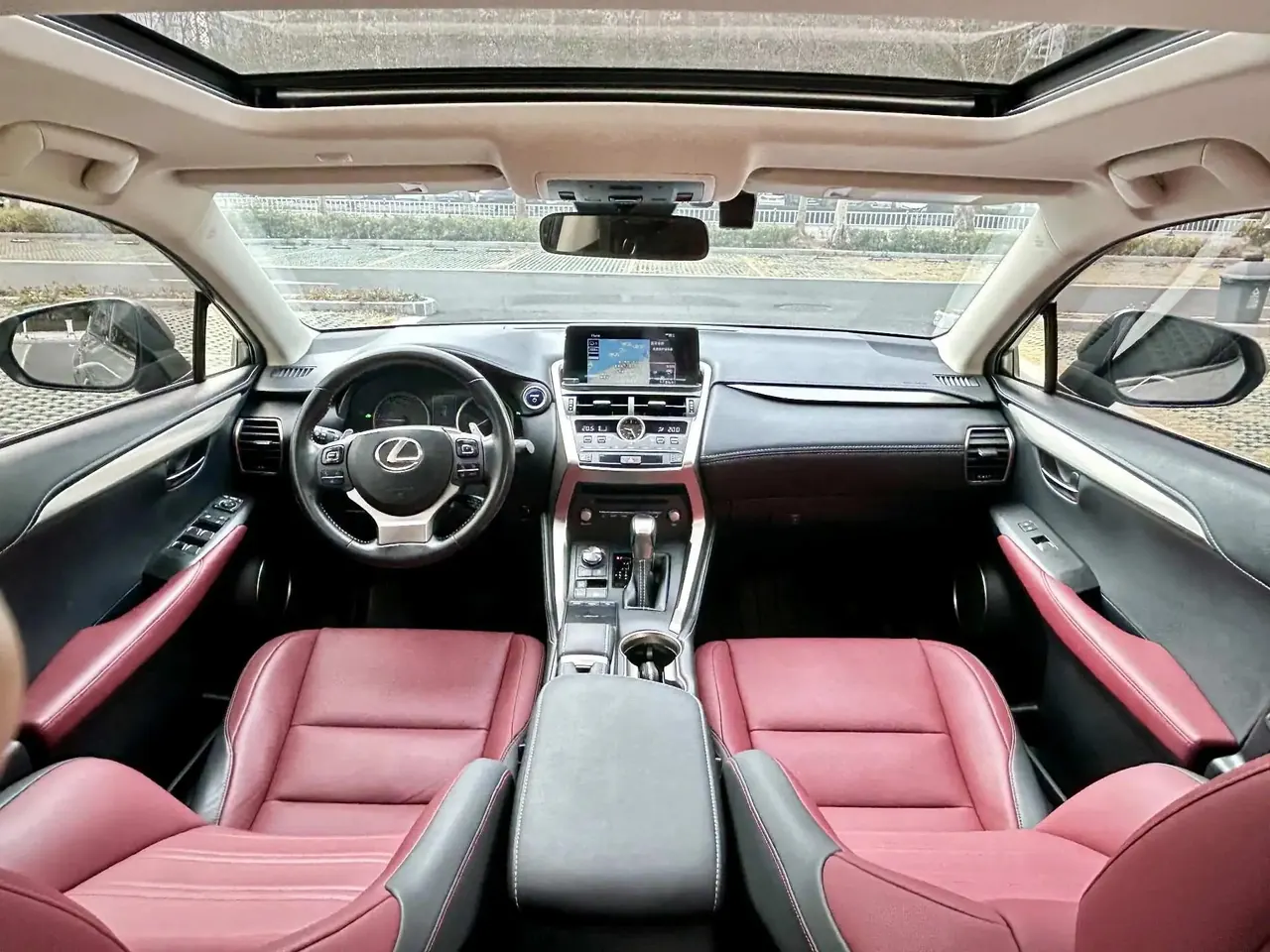 Lexus NX 2015 300h Precursor Edition 6
