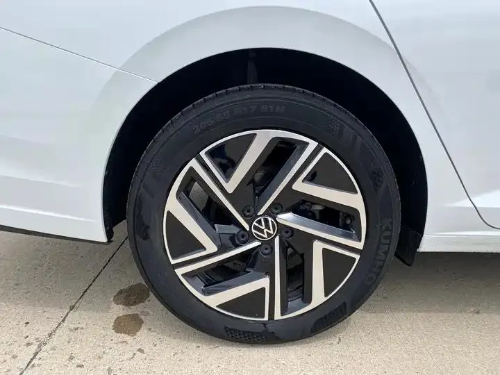 Sagittarius 2023 300TSI DSG Exceed Edition 20