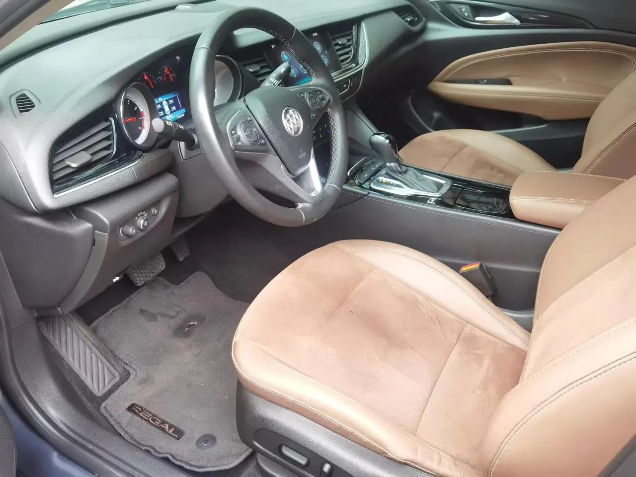 Regal 2019 to 20T Luxury Country VI 6