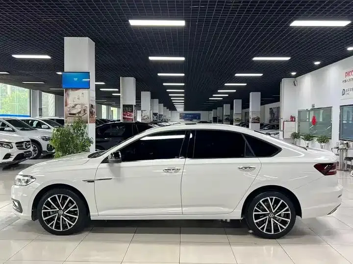 Lavida 2021 280TSI DSG Deluxe Edition 3