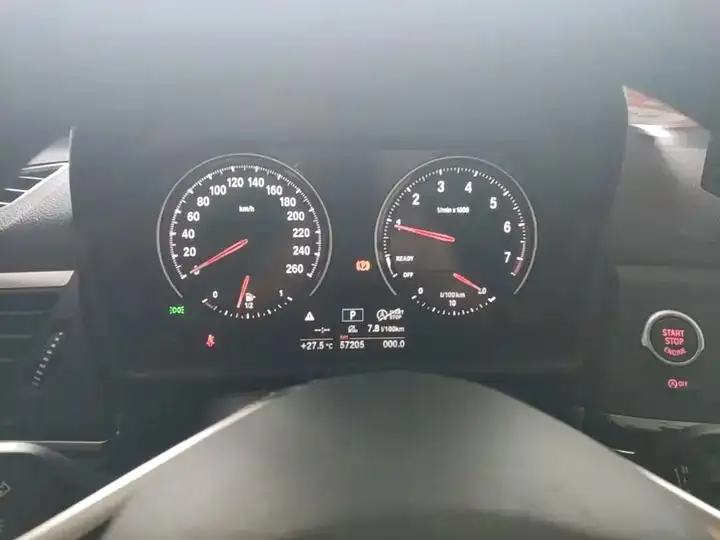 BMW 1 Series 2020 120i Luxury Model 12