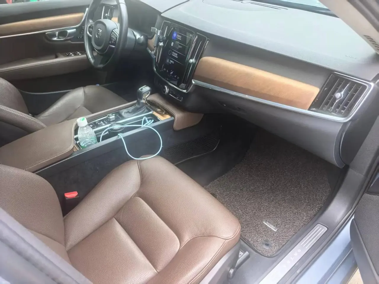 Volvo S90 2020 T5 Zhiyi Deluxe Edition 4