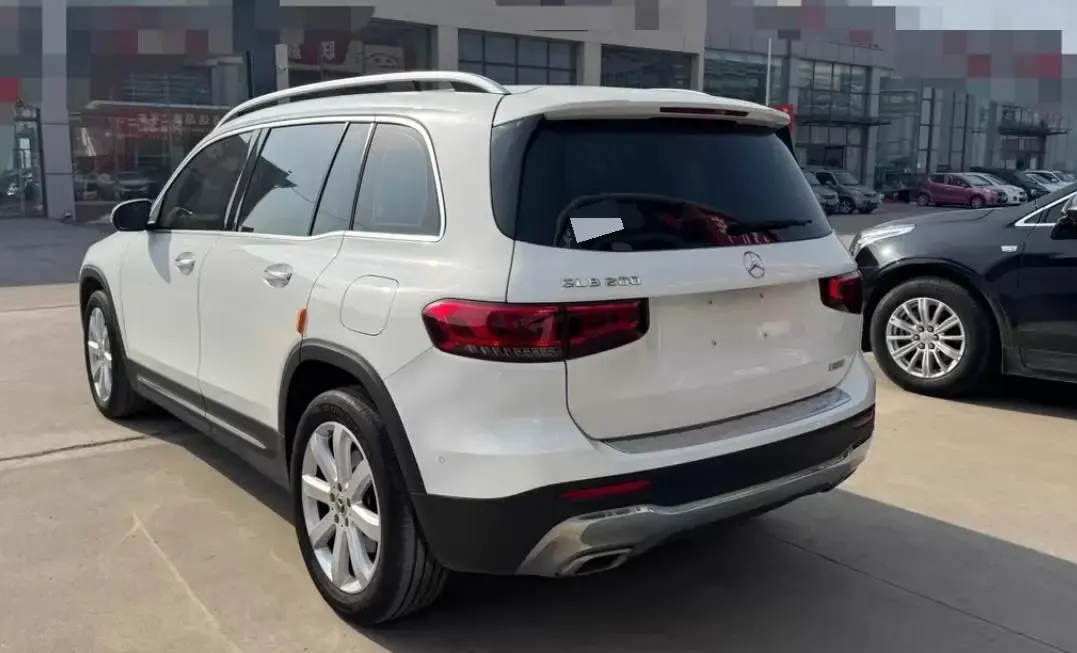 Mercedes Benz GLB 2020 Model Facelift GLB 200 Luxury Version 4