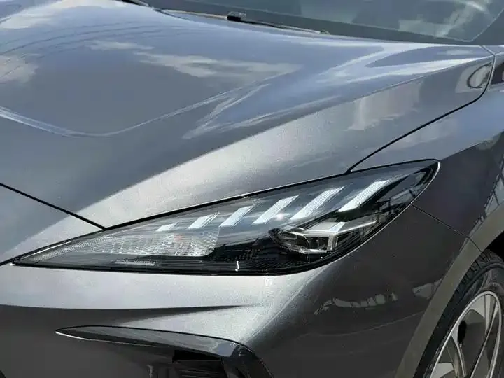 MG4 2023 Model, 415km Range, Export Champion Edition 13