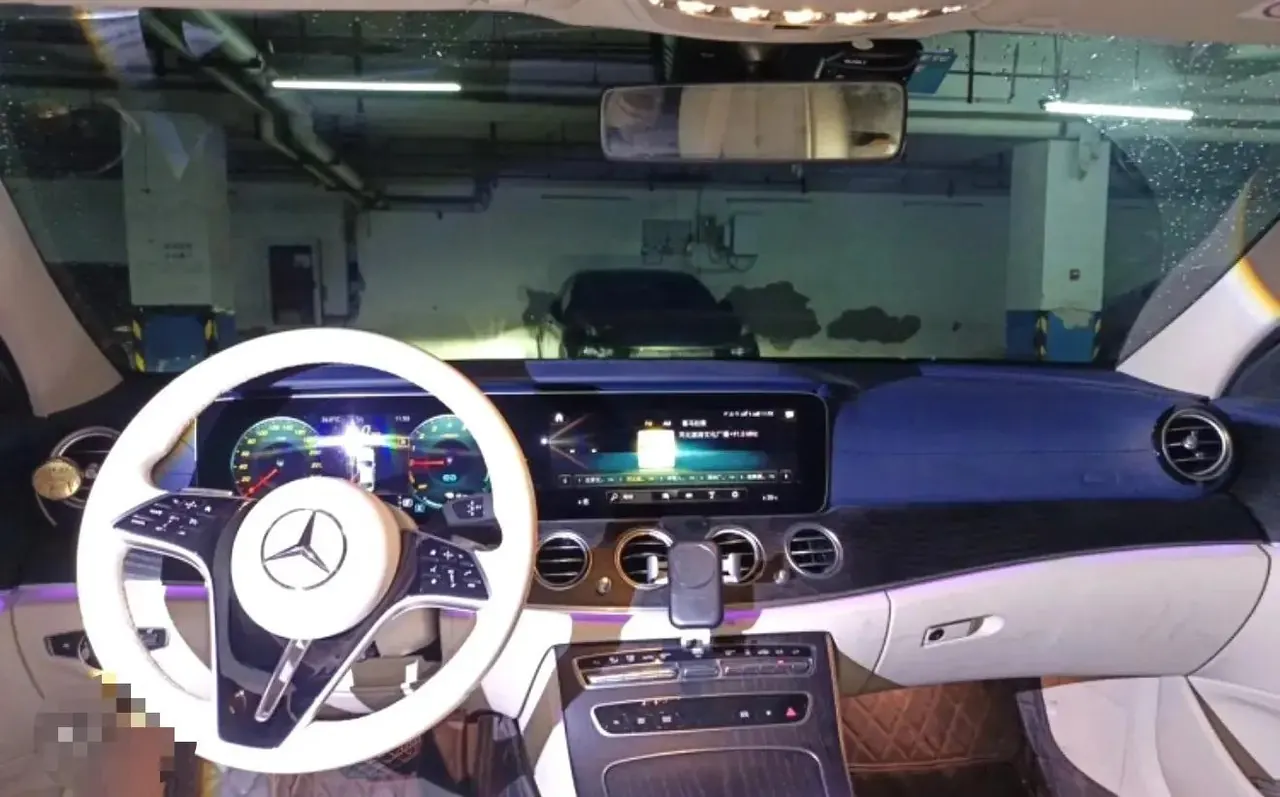 Mercedes Benz E-Class New Energy 2022 E 350 e L Plug-in Hybrid Car 2