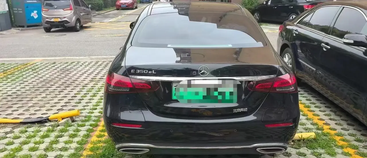 Mercedes Benz E-Class New Energy 2022 E 350 e L Plug-in Hybrid Car 7