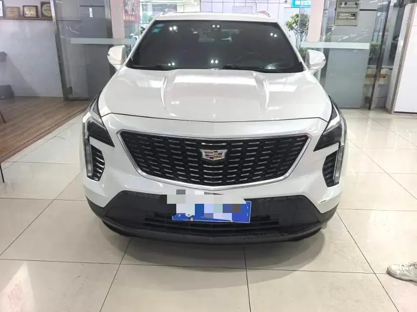 Cadillac XT4 2020 28T Two-Drive Technology 2